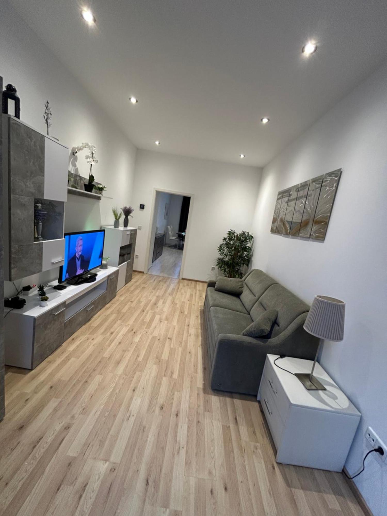 Schoene, Helle Wohnung In Stadtnaehe Wien Ngoại thất bức ảnh